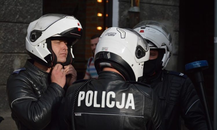 Motocyklowy patrol policji